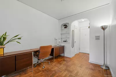 2160 Bronx Park E #5D, Bronx, NY 10462 - Photo 7