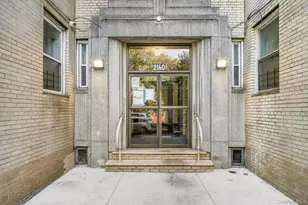 2160 Bronx Pk E, Bronx, NY 10462 - Photo 3