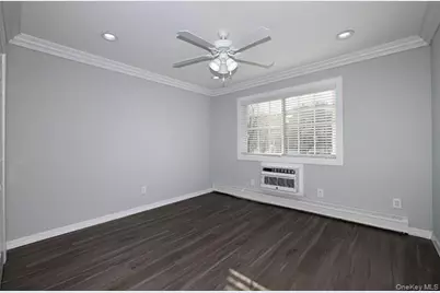 2 Victorian Court #387, Holtsville, NY 11742 - Photo 9