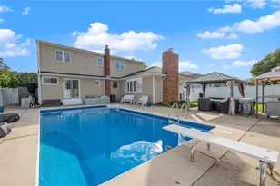 85 N Walnut St, Massapequa, NY 11758 - Photo 23
