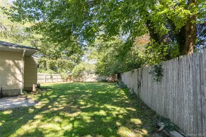 109 Dogwood Road, Mastic Beach, NY 11951 - Photo 13