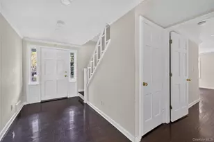 1574 Laurel Hollow Rd, Syosset, NY 11791 - Photo 3