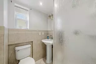 3081 Bevy Pl, Bronx, NY 10465 - Photo 11