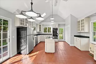 68 Don St, Patchogue, NY 11772 - Photo 3