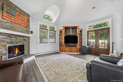 5 1st Place, Garden City, NY 11530 - Photo 9