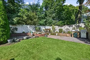 5 1st Pl, Garden City, NY 11530 - Photo 35