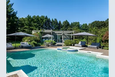 18 Chestnut Hill Drive, Upper Brookville, NY 11771 - Photo 21
