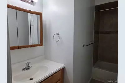 14 Pavilion Road #7, Suffern, NY 10901 - Photo 7