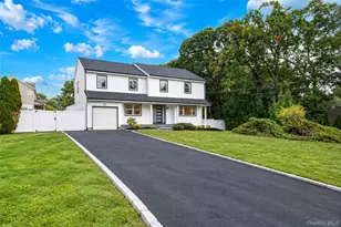 25 Avenue B, Holbrook, NY 11741 - Photo 3