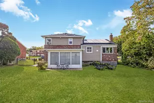 19 Grant St, Farmingdale, NY 11735 - Photo 23