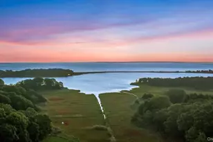 1039 Springs Fireplace Rd, East Hampton, NY 11937 - Photo 43