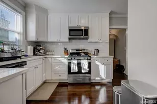 7 4th St, White Plains, NY 10606 - Photo 7