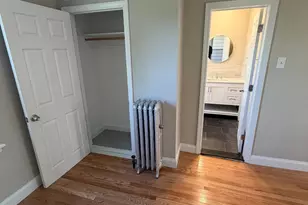 139-15 88th Rd, Jamaica, NY 11435 - Photo 11