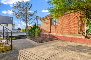 115-33 10th Ave, College Point, NY 11356 - Photo 21