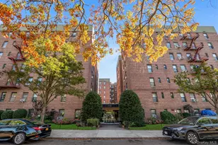 83-35 139 St, Jamaica, NY 11435 - Photo 1