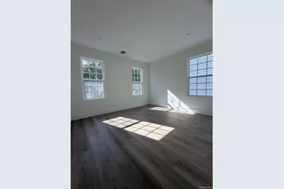 7 Patton Avenue #4B, Wyandanch, NY 11798 - Photo 15