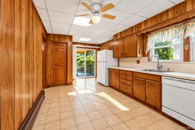 138 Morsemere Avenue, Yonkers, NY 10703 - Photo 7