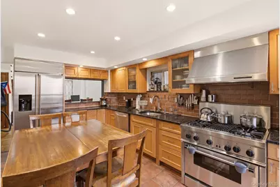 2239 Tiebout Avenue, Bronx, NY 10457 - Photo 5