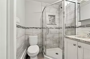 1335 Club Dr, Hewlett, NY 11557 - Photo 39