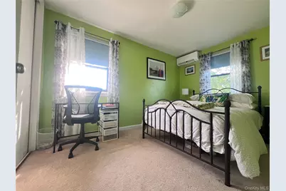 196-40 67th Avenue #2nd FL, Fresh Meadows, NY 11365 - Photo 11
