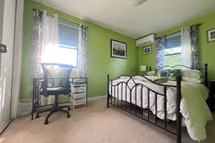 196-40 67th Ave, Fresh Meadows, NY 11365 - Photo 11