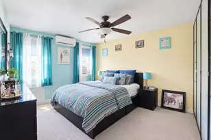 196-40 67th Ave, Fresh Meadows, NY 11365 - Photo 9