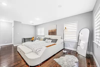 345 Durkee Lane, Patchogue, NY 11772 - Photo 17