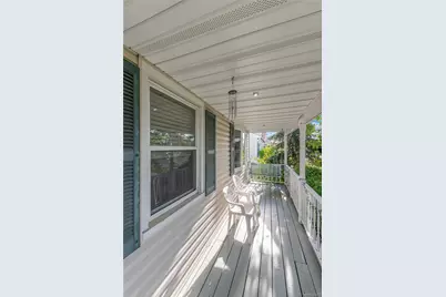 84 5th Street, New Hyde Park, NY 11040 - Photo 3