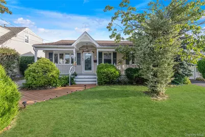 84 5th Street, New Hyde Park, NY 11040 - Photo 1