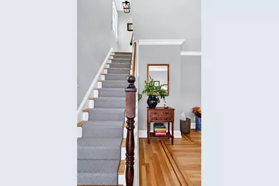 40 Cambridge Avenue, Garden City, NY 11530 - Photo 3