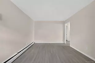 147- 53 Weller Ln, Rosedale, NY 11422 - Photo 21