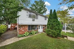 147- 53 Weller Ln, Rosedale, NY 11422 - Photo 1