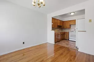 1058 E 211th St, Bronx, NY 10469 - Photo 7
