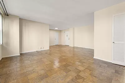 70-25 Yellowstone Boulevard #6A, Forest Hills, NY 11375 - Photo 15