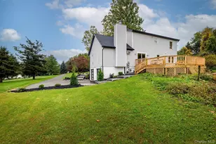 6 Rainbow Crest, Hopewell Junction, NY 12533 - Photo 43