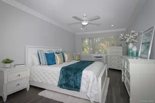 91 South Clinton Ave, Bay Shore, NY 11706 - Photo 5