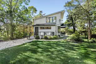 27 Pierson Rd, Flanders, NY 11901 - Photo 19