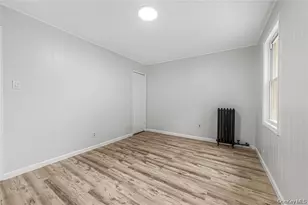 173-43 103rd Rd, Jamaica, NY 11433 - Photo 17