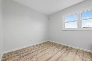 173-43 103rd Rd, Jamaica, NY 11433 - Photo 21