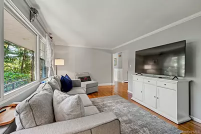 3235 Lincoln Drive, Mohegan Lake, NY 10547 - Photo 5