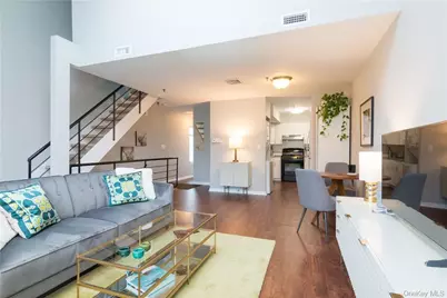 100 Chatterton Avenue #6, White Plains, NY 10606 - Photo 1