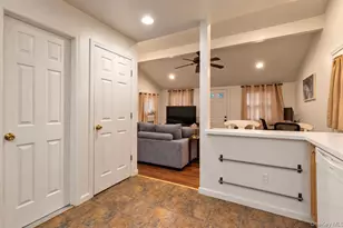 6 Edwin Ct, East Rockaway, NY 11518 - Photo 7