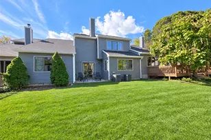 46 Jeremy Cir, Nesconset, NY 11767 - Photo 3