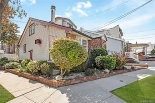 71-32 Caldwell Ave, Maspeth, NY 11378 - Photo 3