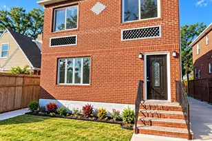 240-31 128th Rd, Cambria Heights, NY 11422 - Photo 33