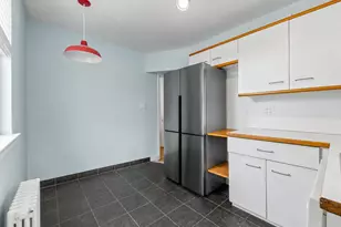 70-45B 260th St, Glen Oaks, NY 11004 - Photo 3