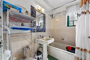 1651 Metropolitan Ave, Bronx, NY 10462 - Photo 21