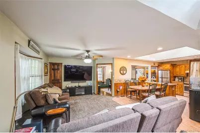 3 Poplar Lane, Medford, NY 11763 - Photo 13