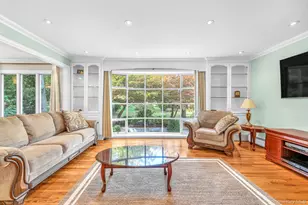 6 Wyandanch Blvd, Smithtown, NY 11787 - Photo 15
