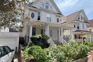 84-21 88th St, Woodhaven, NY 11421 - Photo 5